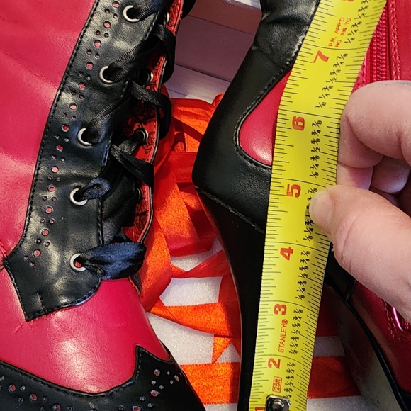 Pleaser Tempt Red and Black Women's Knee High Boots Zipper Satin Laces US Sz. 7 - Picture 3 of 10